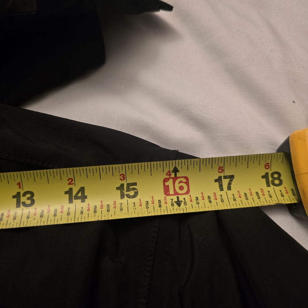 The North Face Black Women's Jacket - Picture 14 of 16